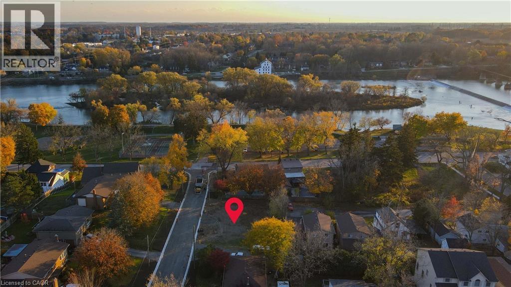 29 Inverness Street, Caledonia, Ontario  N3W 1B2 - Photo 4 - 40787302