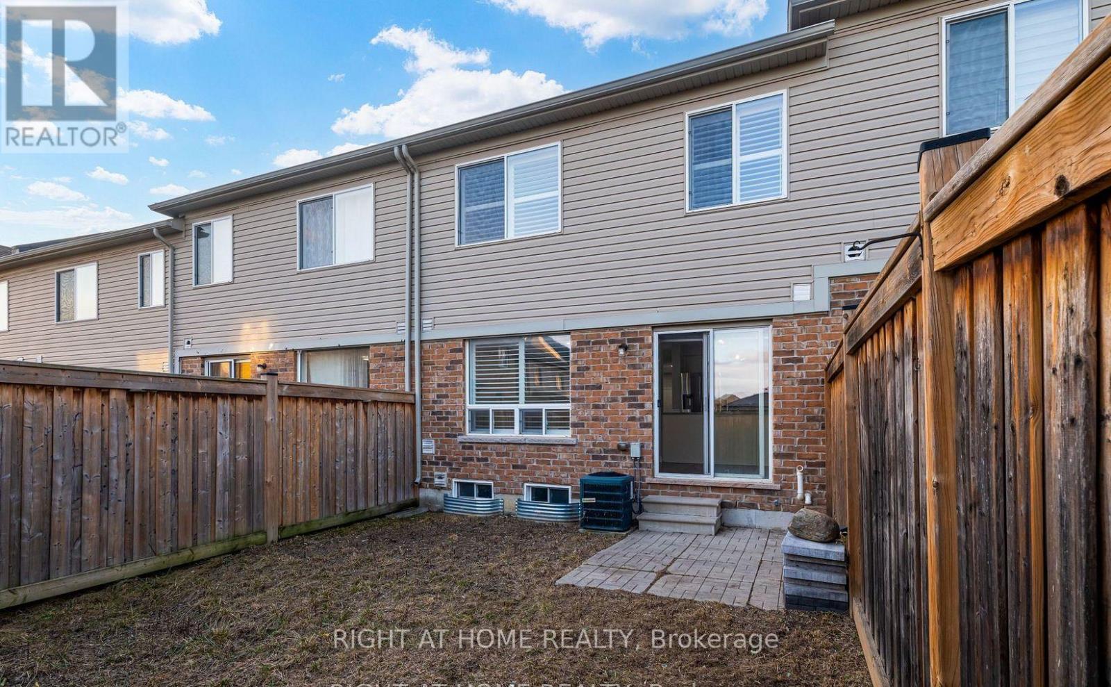 2341 Steeplechase Street, Oshawa, Ontario  L1L 0C8 - Photo 16 - E12562732