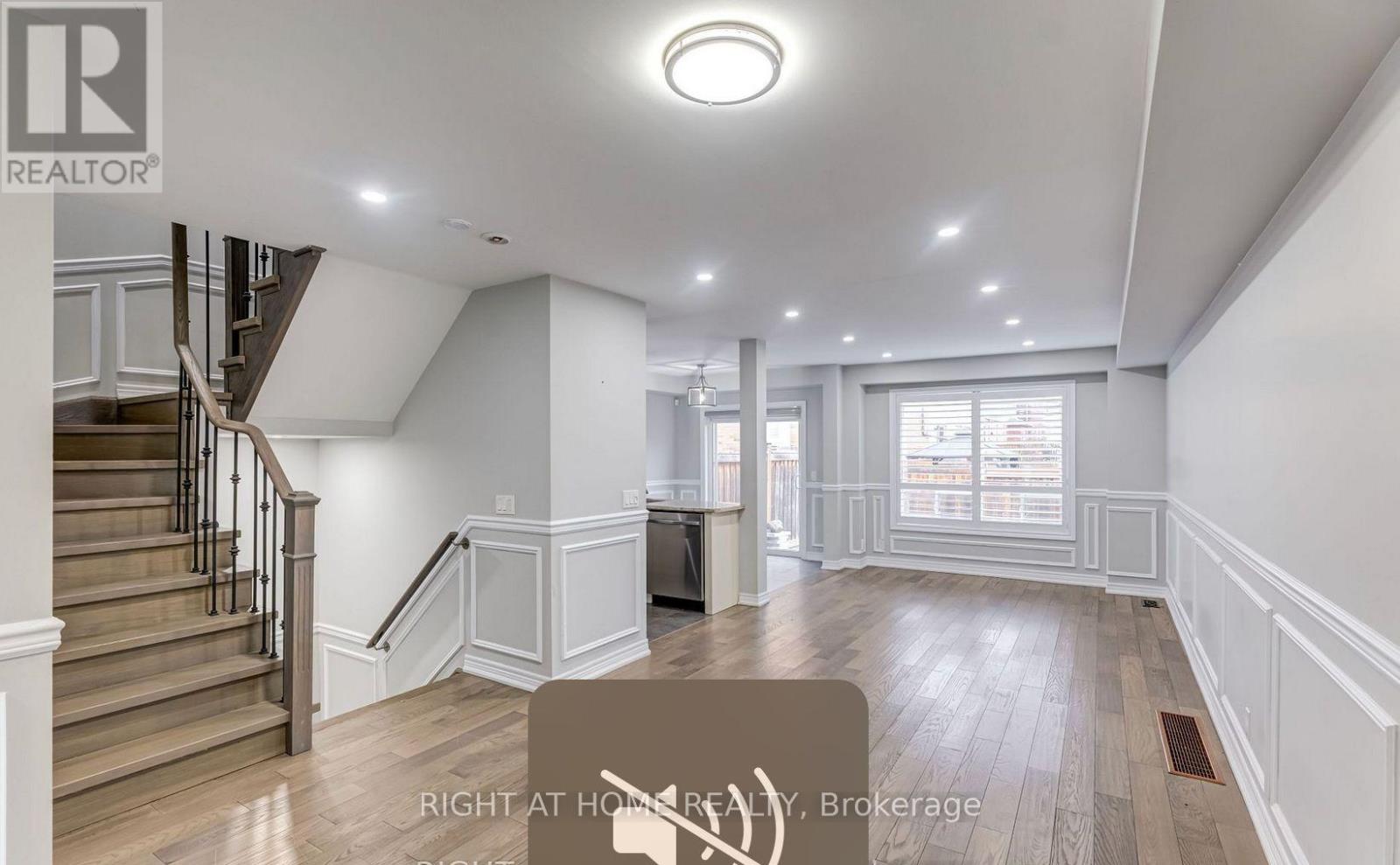 2341 Steeplechase Street, Oshawa, Ontario  L1L 0C8 - Photo 3 - E12562732