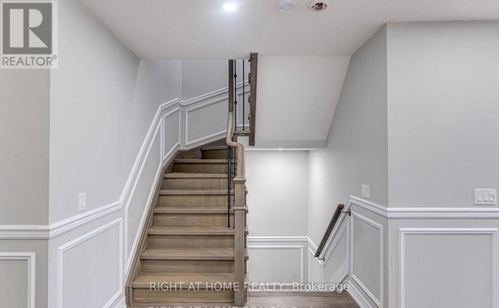 2341 Steeplechase Street, Oshawa, Ontario  L1L 0C8 - Photo 8 - E12562732