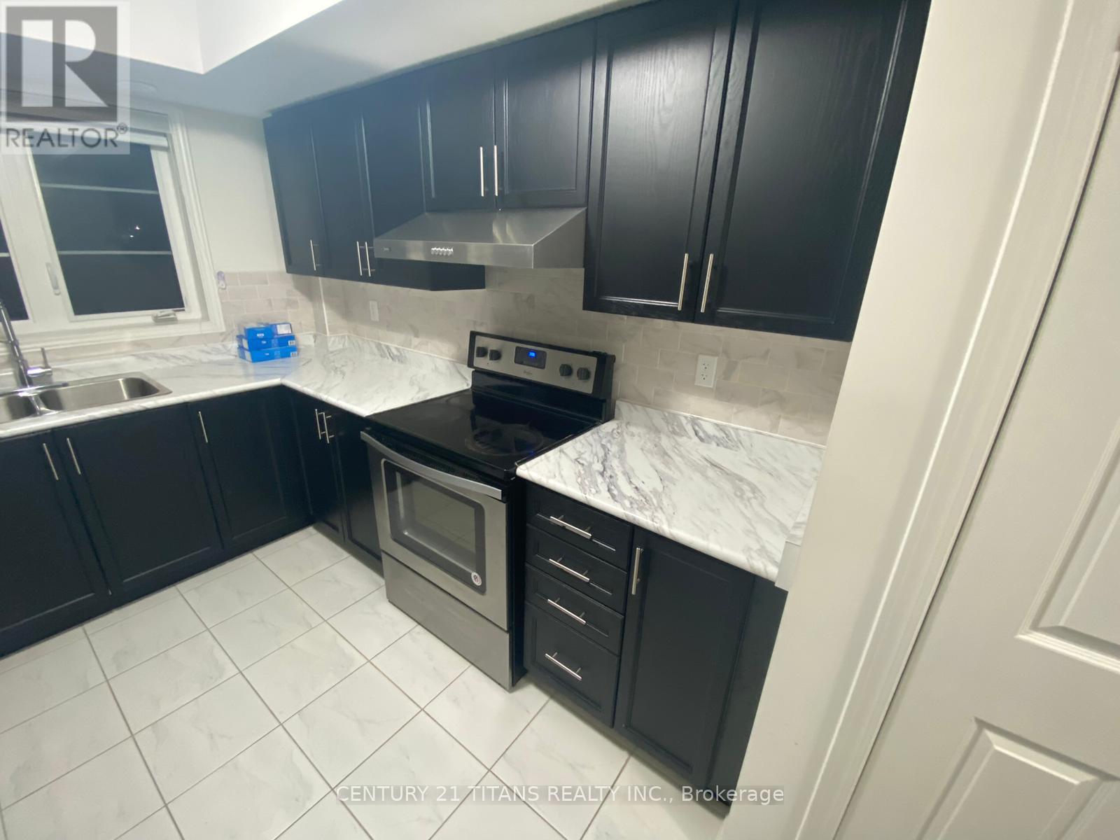 2390 Chevron Prince Path, Oshawa, Ontario  L1L 0L1 - Photo 24 - E12562844