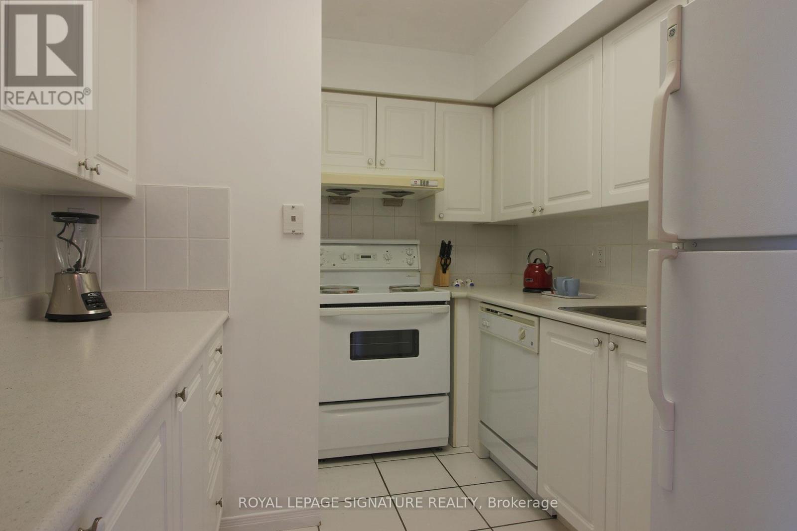 2210 - 8 Hillcrest Avenue, Toronto, Ontario M2N 6Y6 - Photo 10 - C12508254