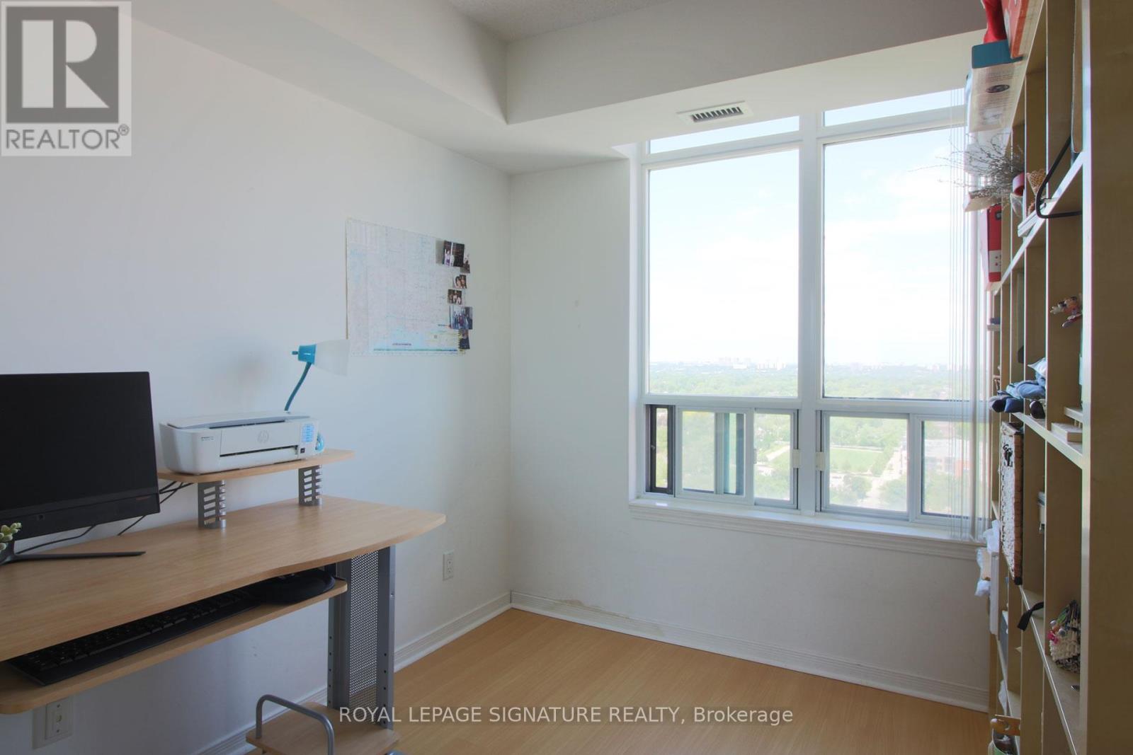 2210 - 8 Hillcrest Avenue, Toronto, Ontario M2N 6Y6 - Photo 16 - C12508254