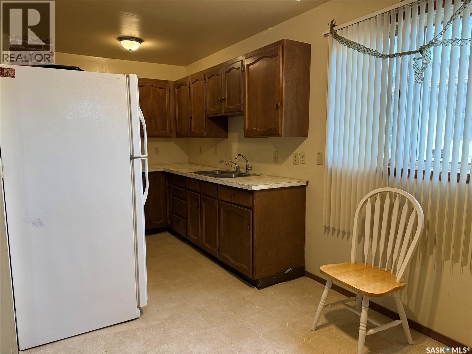 1178 Chestnut Avenue, Moose Jaw, Saskatchewan  S6H 1B1 - Photo 7 - SK024421