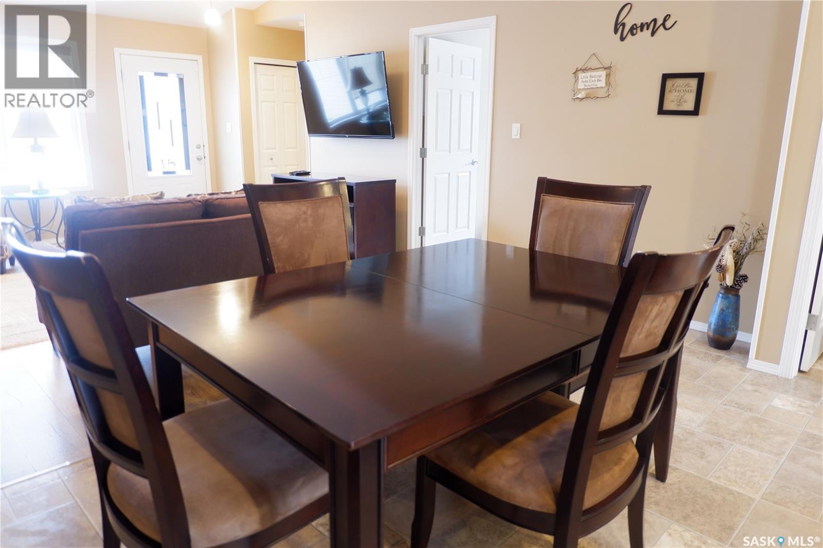 401 3rd Avenue E, Assiniboia, Saskatchewan  S0H 0B0 - Photo 7 - SK024419