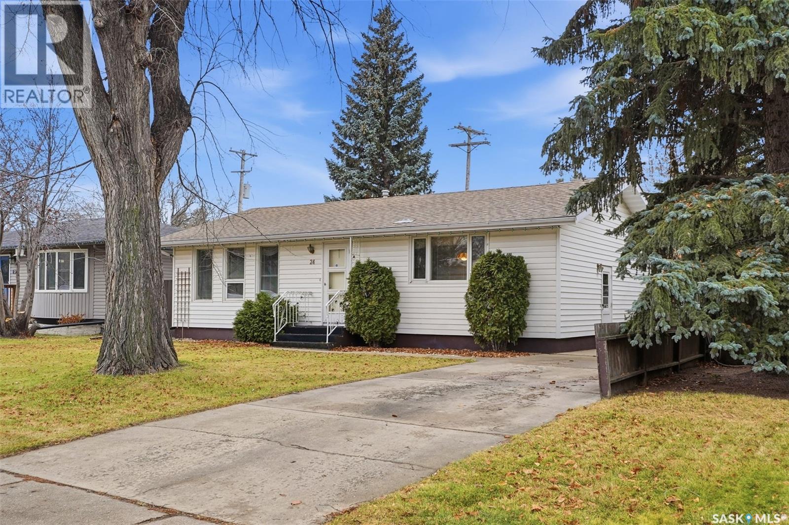 24 Oliver CRESCENT, Saskatoon, Saskatchewan