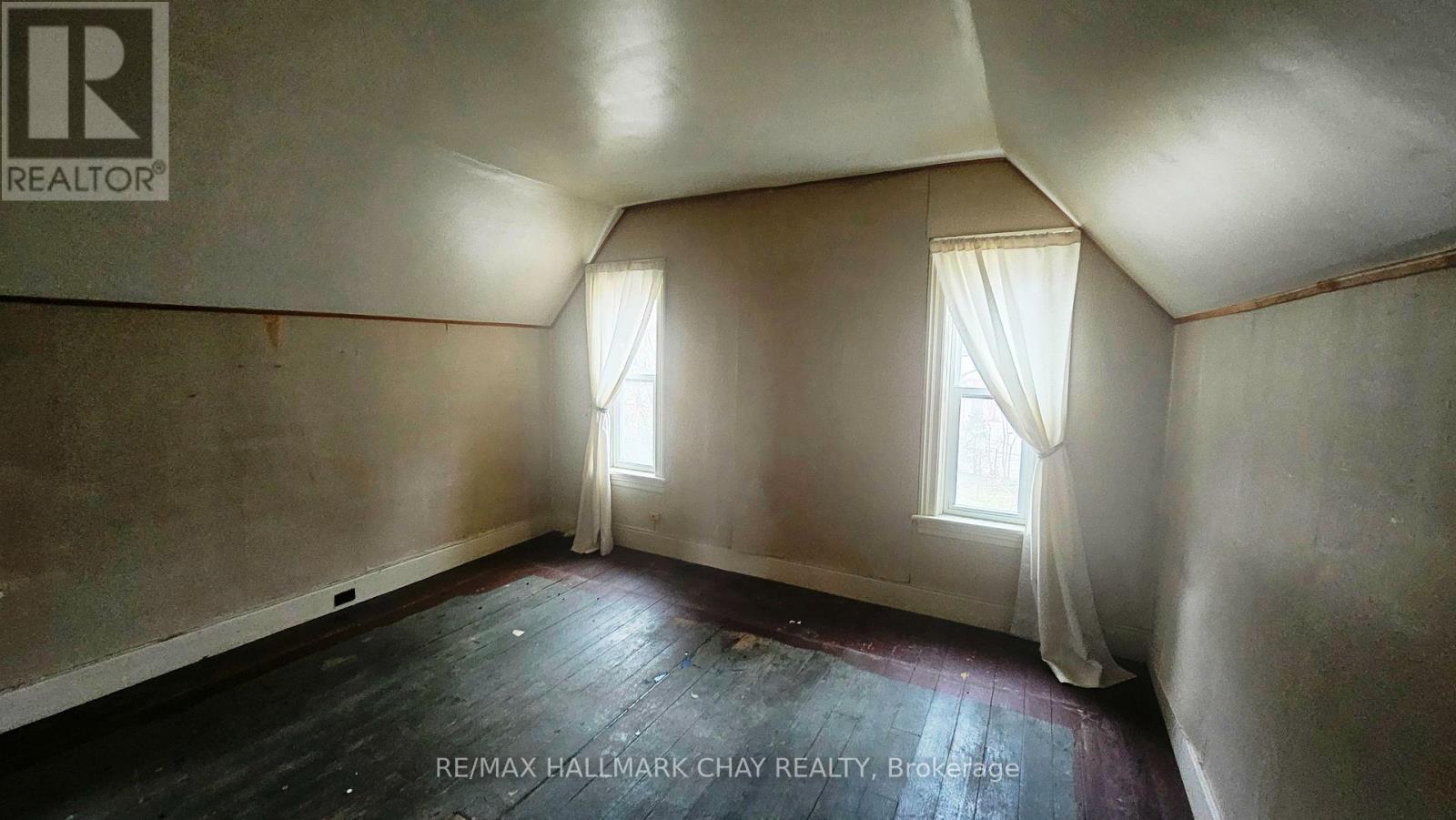 2207 King Road, King, Ontario  L7B 1A6 - Photo 38 - N12556100