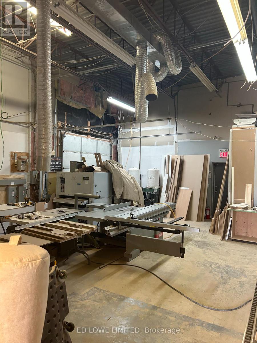 2 - 250 Bayview Drive, Barrie, Ontario L4N 4Y8 - Photo 3 - S12533292