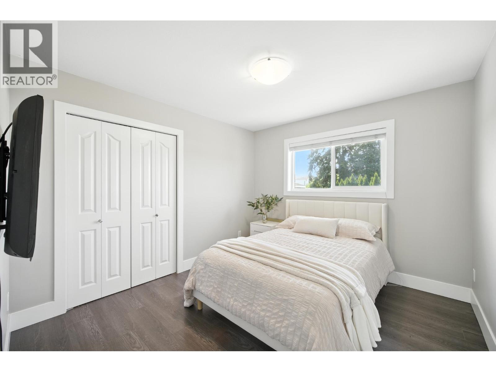 7563 1st Street, Burnaby, British Columbia  V3N 3T3 - Photo 19 - R3068513