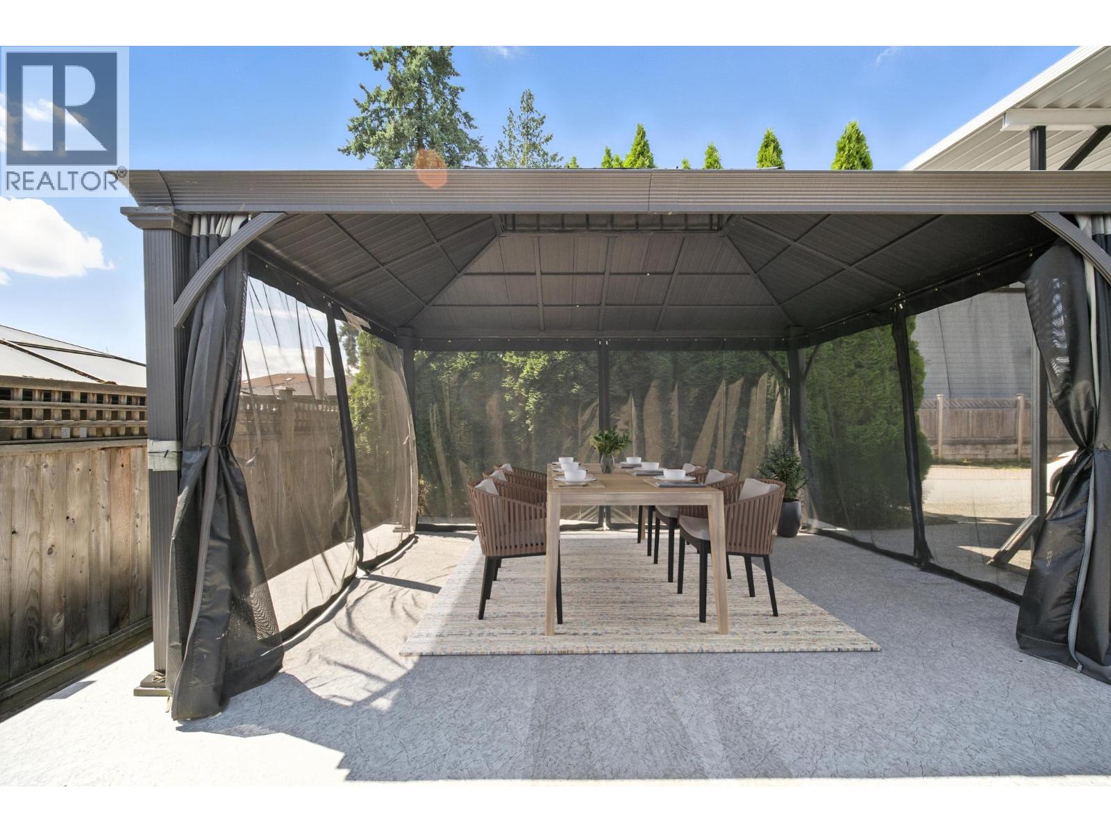 7563 1st Street, Burnaby, British Columbia  V3N 3T3 - Photo 31 - R3068513