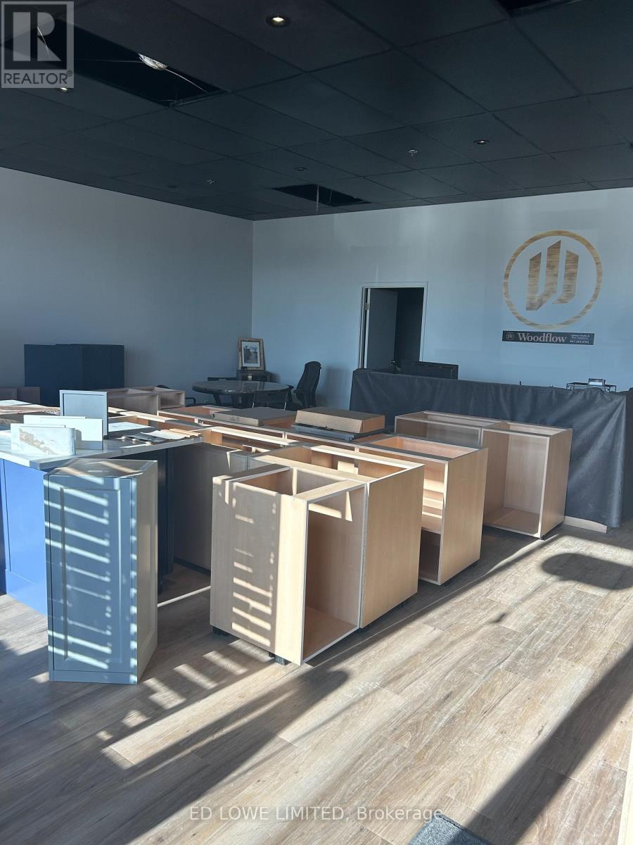 2 - 250 Bayview Drive, Barrie, Ontario L4N 4Y8 - Photo 2 - S12533292