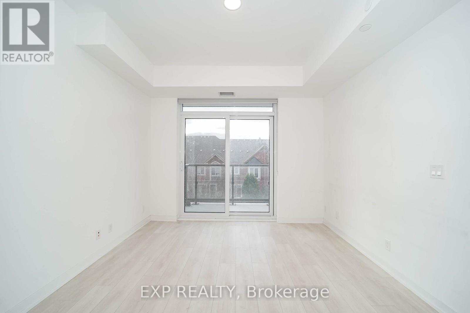 D328 - 8 Beverley Glen Boulevard, Vaughan, Ontario  L4J 0L5 - Photo 10 - N12562636