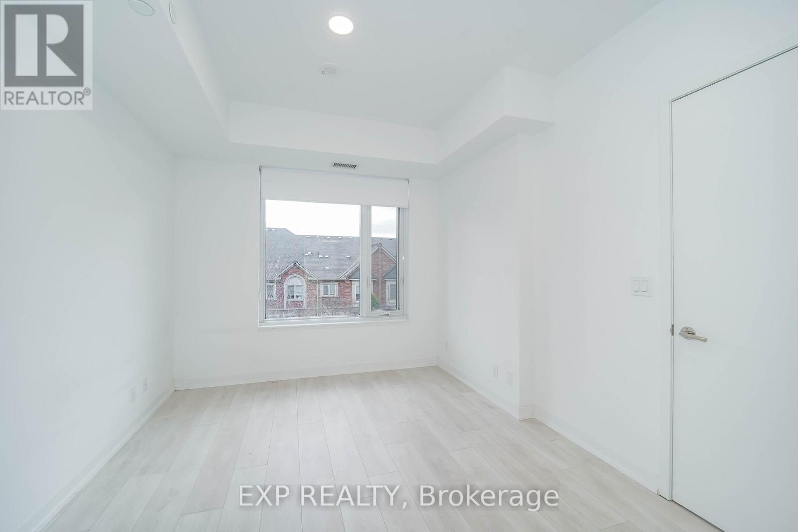 D328 - 8 Beverley Glen Boulevard, Vaughan, Ontario  L4J 0L5 - Photo 25 - N12562636