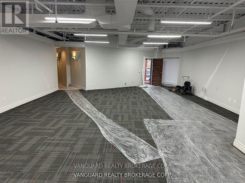 17a - 231 Millway Avenue, Vaughan, Ontario  L4K 3W7 - Photo 2 - N12562690