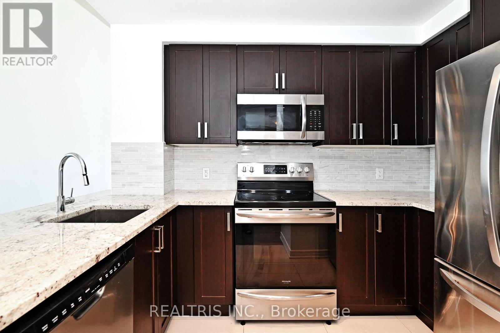 809 - 11611 Yonge Street, Richmond Hill, Ontario  L4E 1G2 - Photo 18 - N12562762