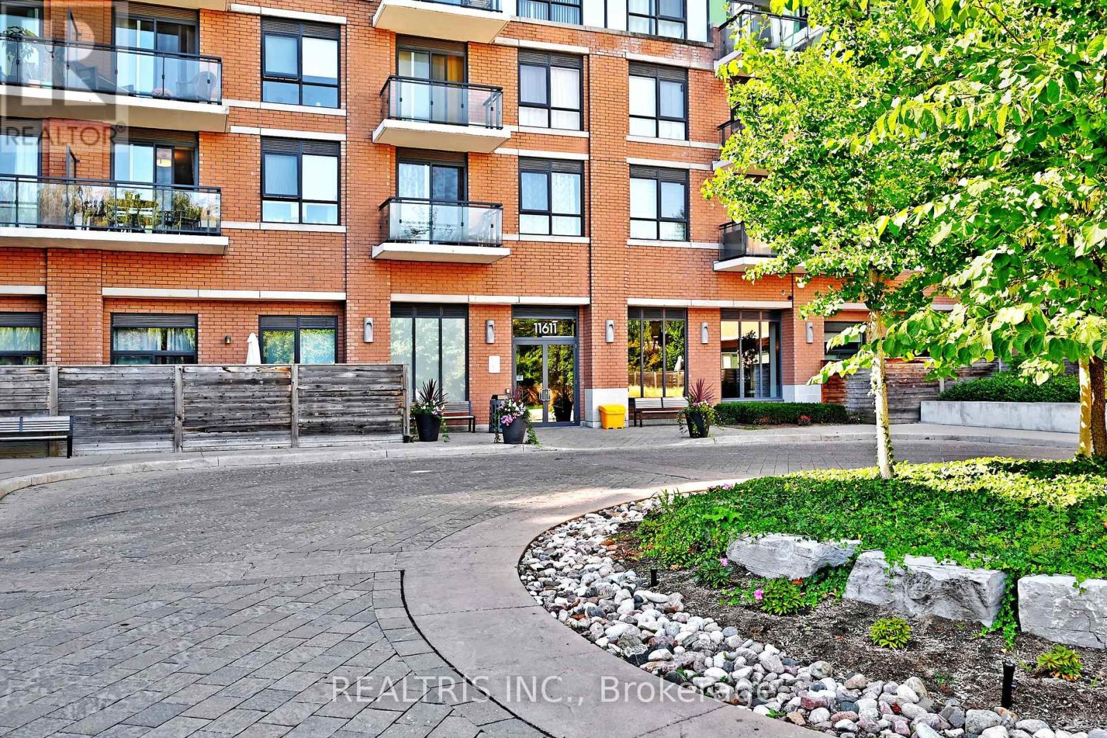 809 - 11611 Yonge Street, Richmond Hill, Ontario  L4E 1G2 - Photo 3 - N12562762