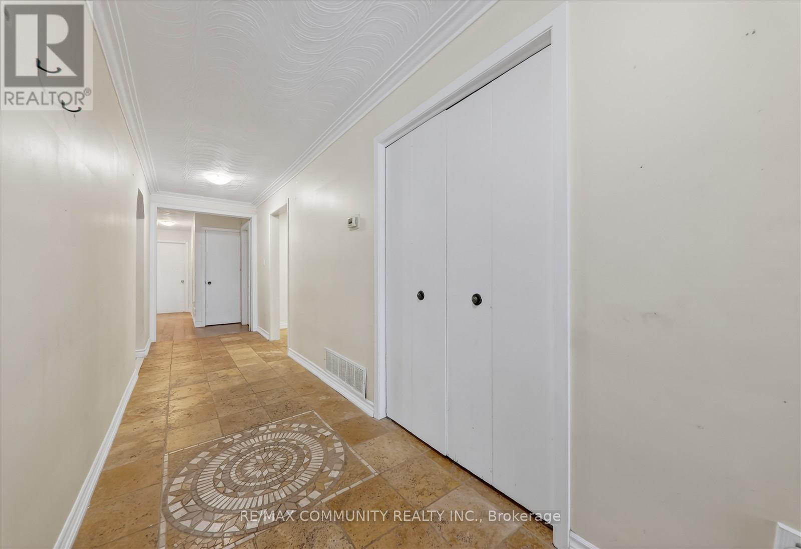 Main - 6104 Bloomington Road, Whitchurch-Stouffville, Ontario  L4A 7X3 - Photo 9 - N12562766