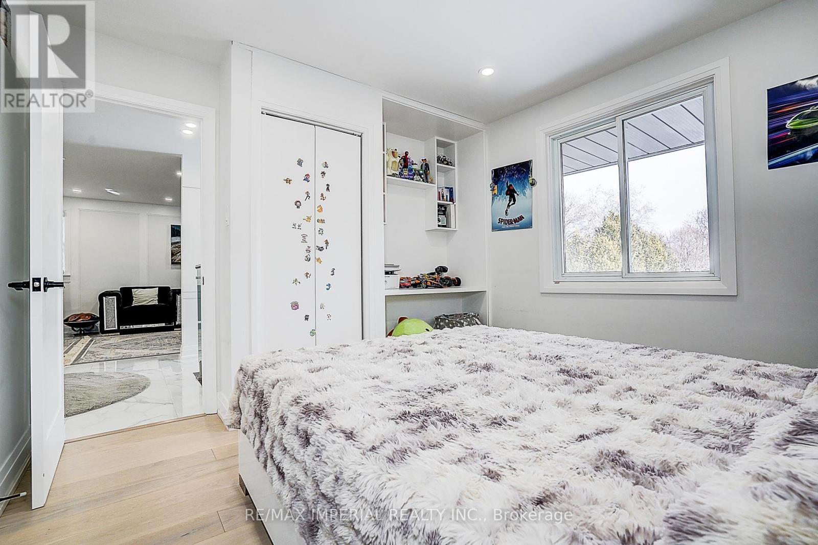 332 Dixon Boulevard, Newmarket, Ontario  L3Y 4V6 - Photo 26 - N12562774