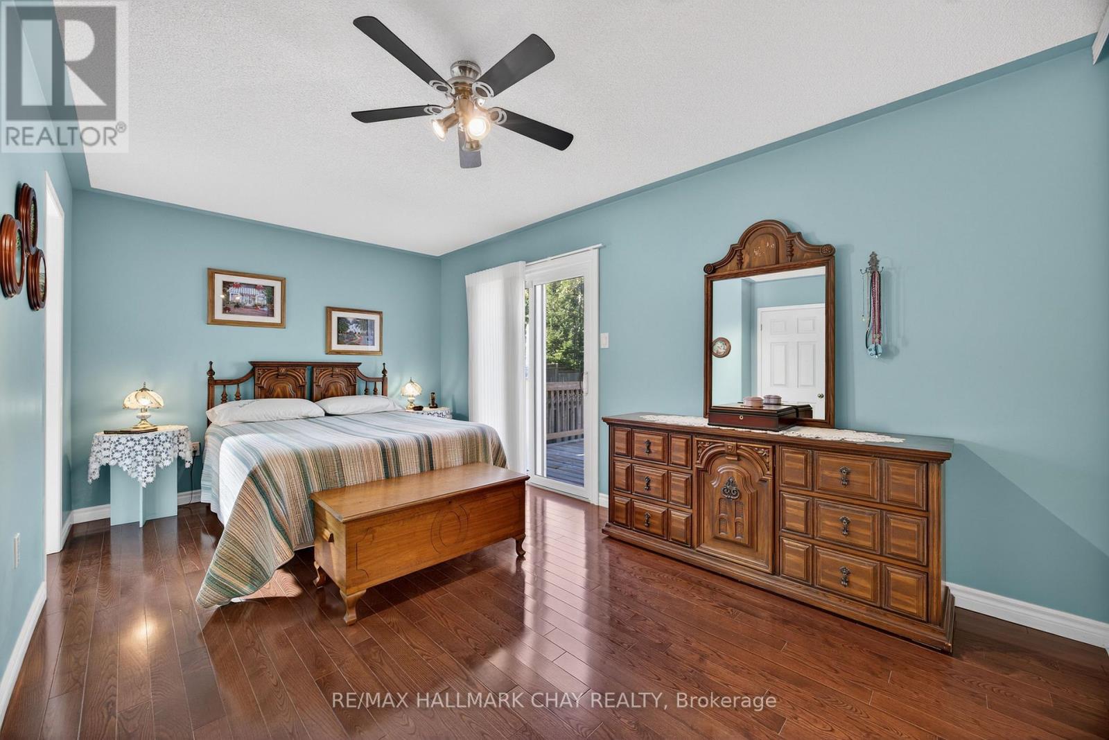 2446 Ralph Street, Innisfil, Ontario  L9S 2G4 - Photo 15 - N12562796