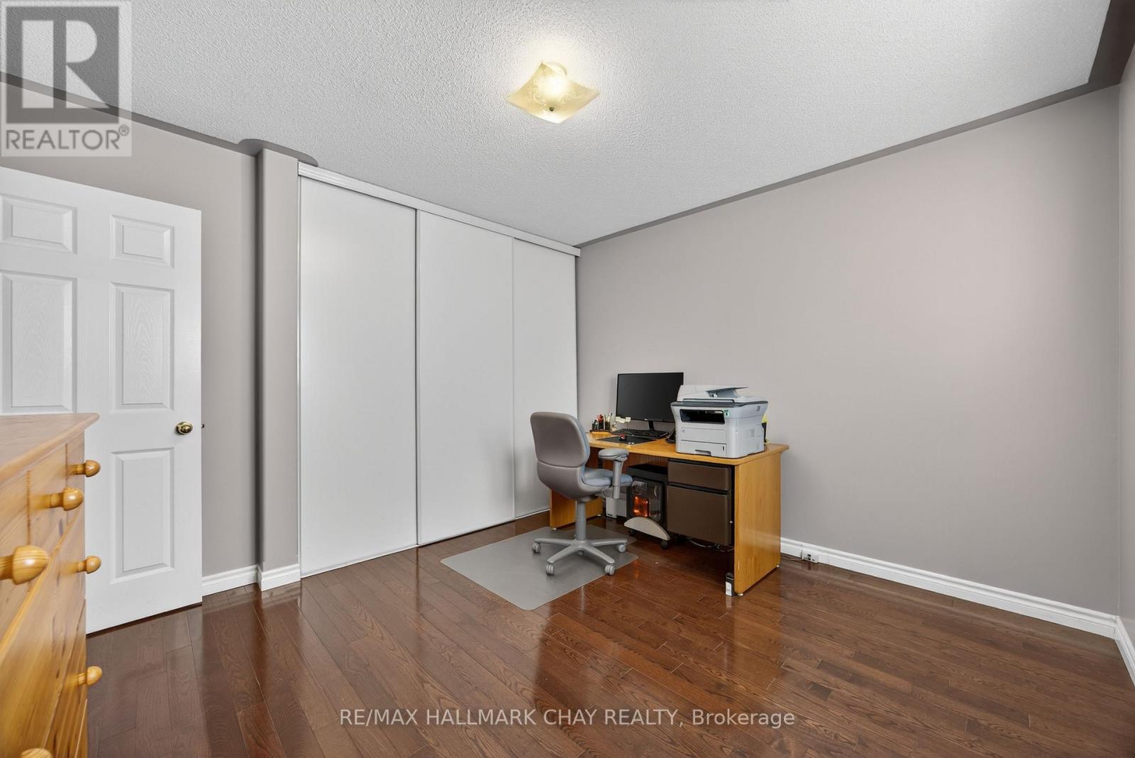 2446 Ralph Street, Innisfil, Ontario  L9S 2G4 - Photo 20 - N12562796