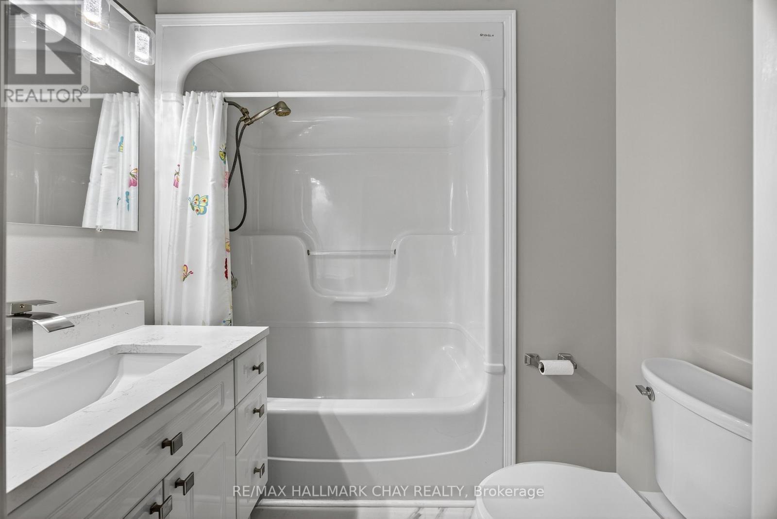 2446 Ralph Street, Innisfil, Ontario  L9S 2G4 - Photo 21 - N12562796