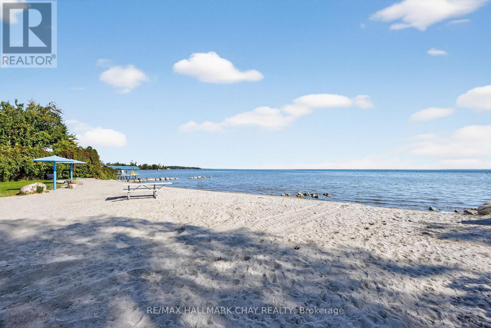 2446 Ralph Street, Innisfil, Ontario  L9S 2G4 - Photo 4 - N12562796