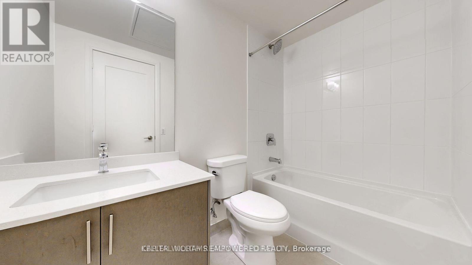 328 - 8960 Jane Street, Vaughan, Ontario  L4K 2M9 - Photo 14 - N12562818