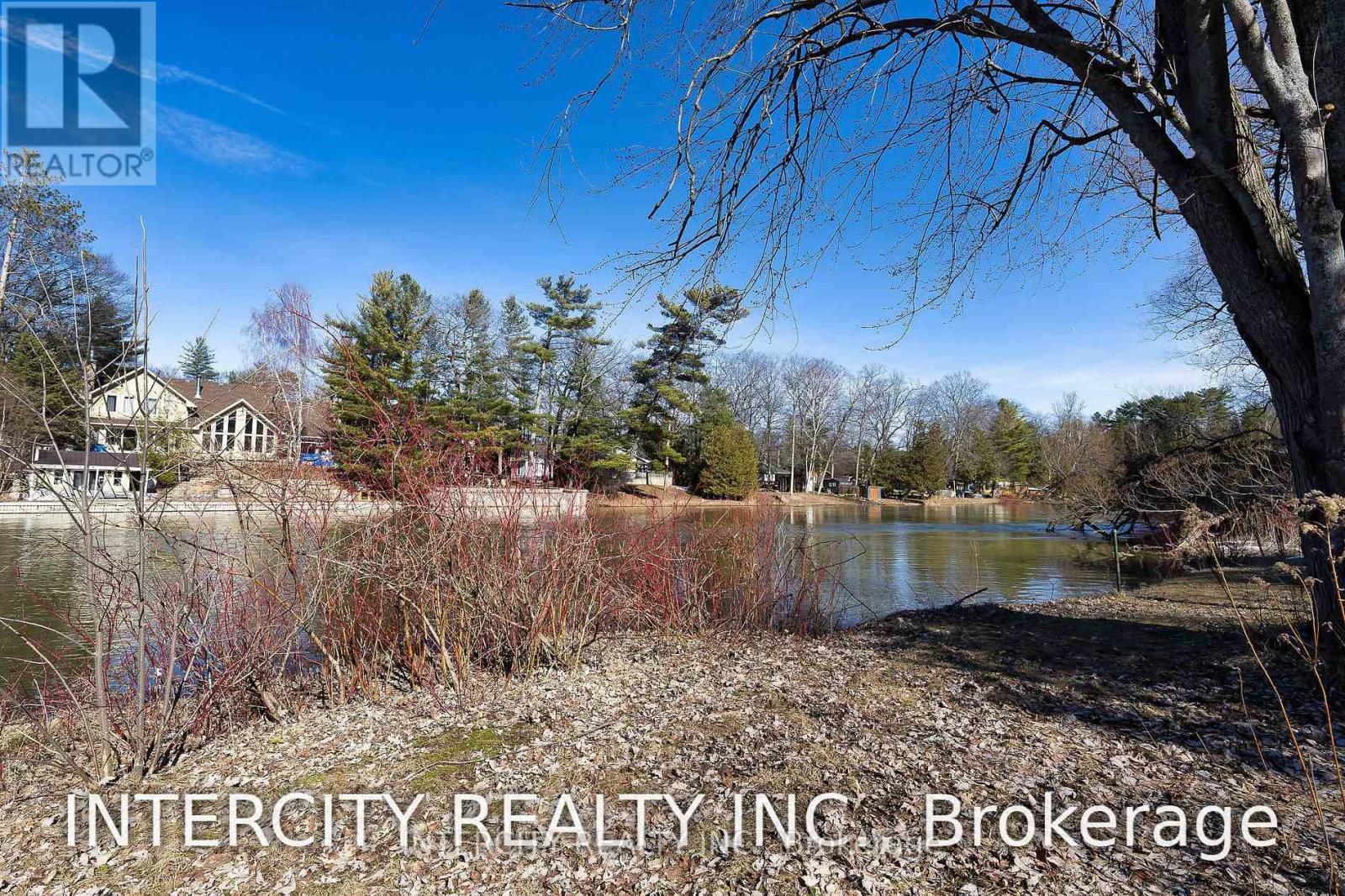 229 Sunnidale Road, Wasaga Beach, Ontario  L9Z 2T4 - Photo 29 - S12562826