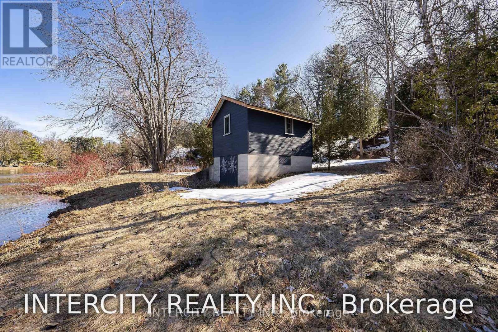 229 Sunnidale Road, Wasaga Beach, Ontario  L9Z 2T4 - Photo 31 - S12562826