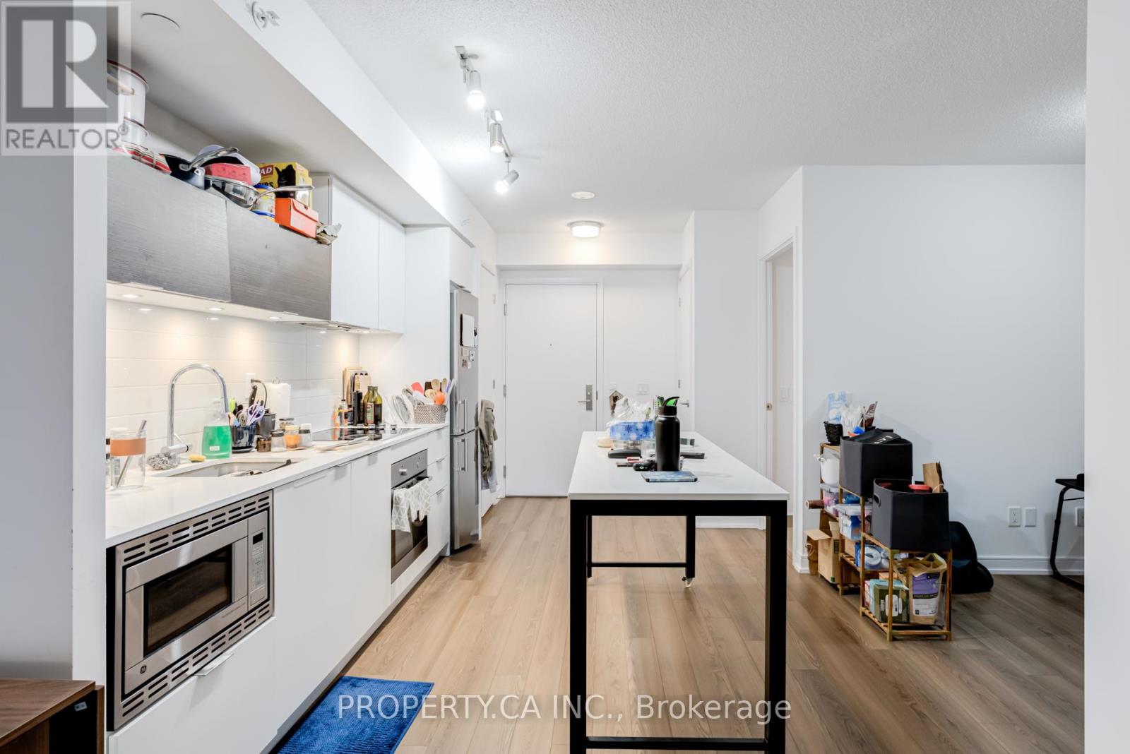 2101 - 20 Thomas Riley Road, Toronto, Ontario  M9B 0C3 - Photo 11 - W12562592