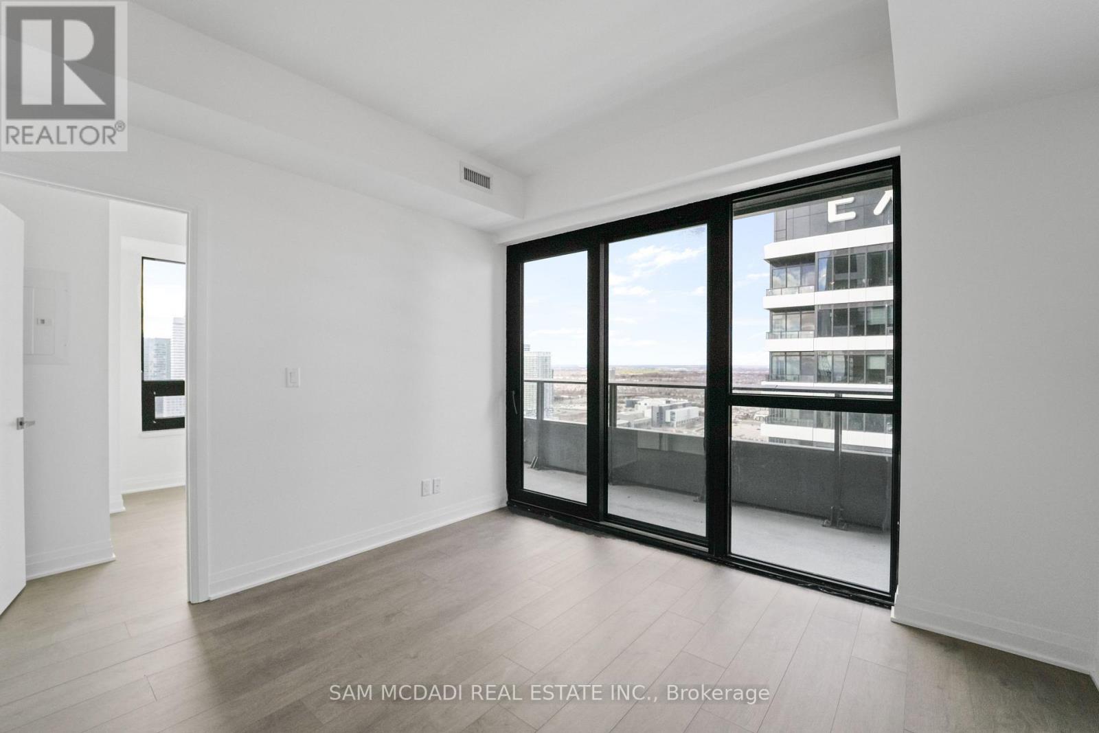 #2907 - 4015 The Exchange, Mississauga, Ontario  L5B 0N9 - Photo 9 - W12562604