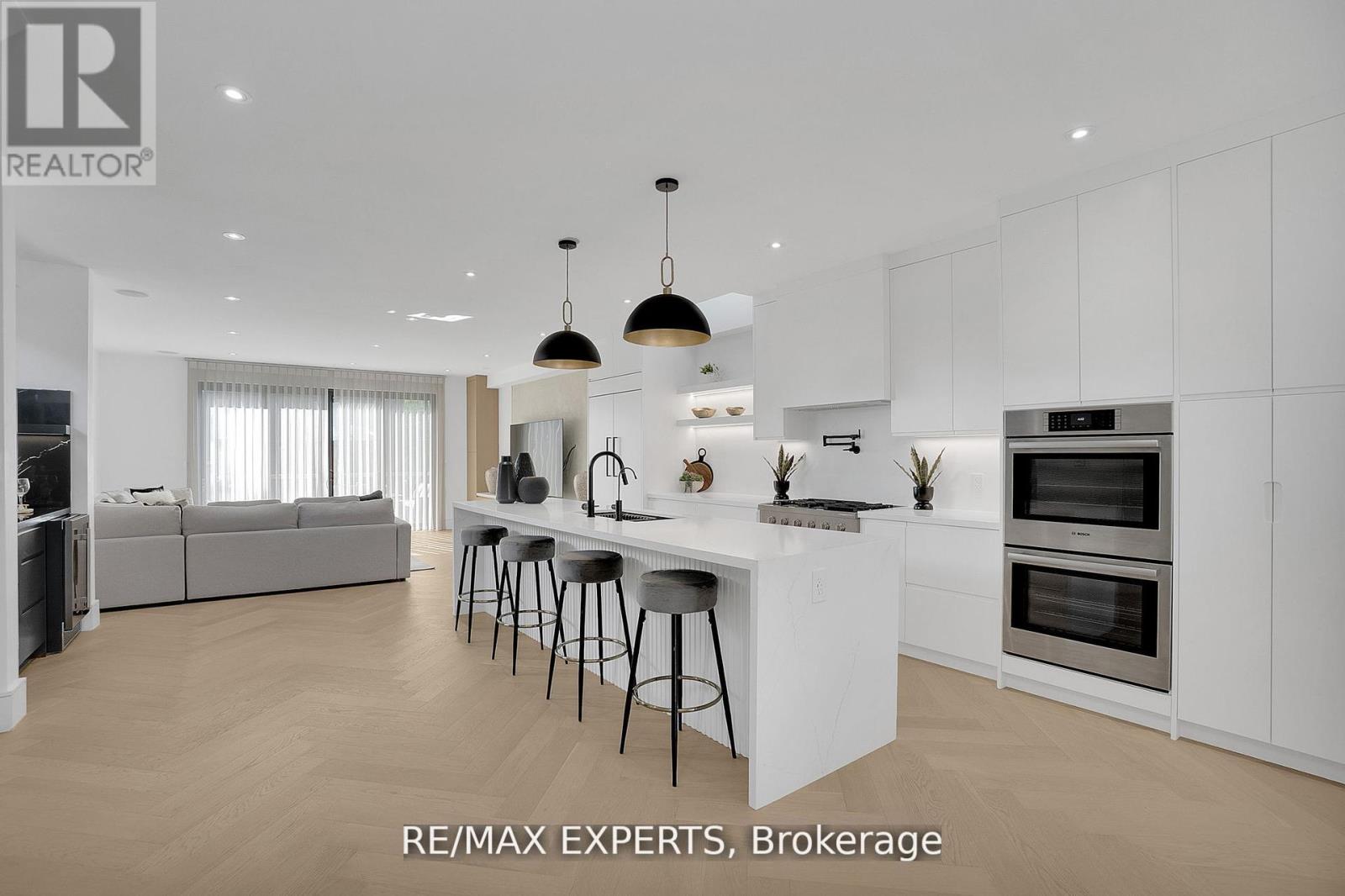 62 Hartley Avenue, Toronto, Ontario  M6E 4E8 - Photo 8 - W12562616