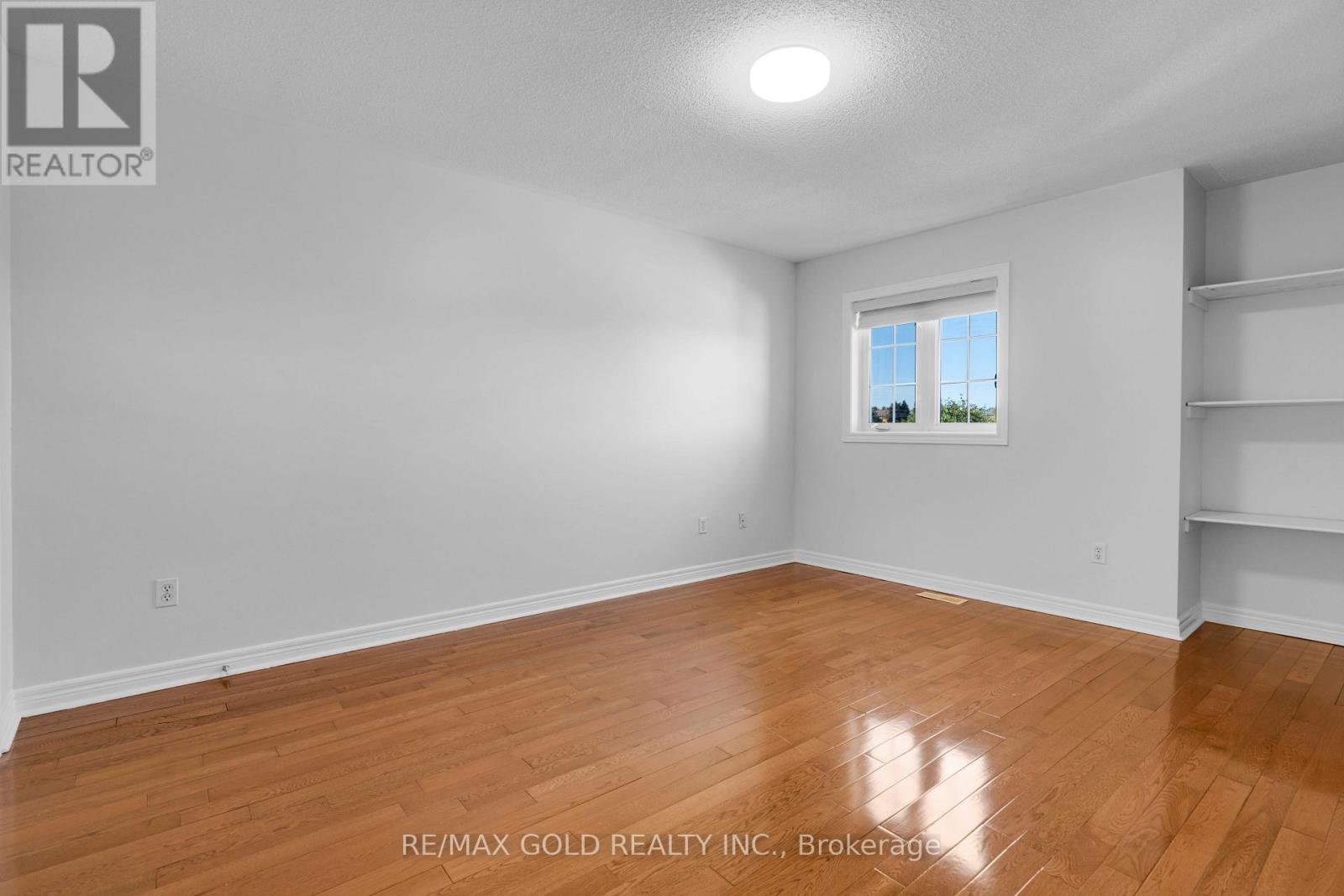 48 Fountainview Way, Brampton, Ontario  L6S 6K6 - Photo 31 - W12562638