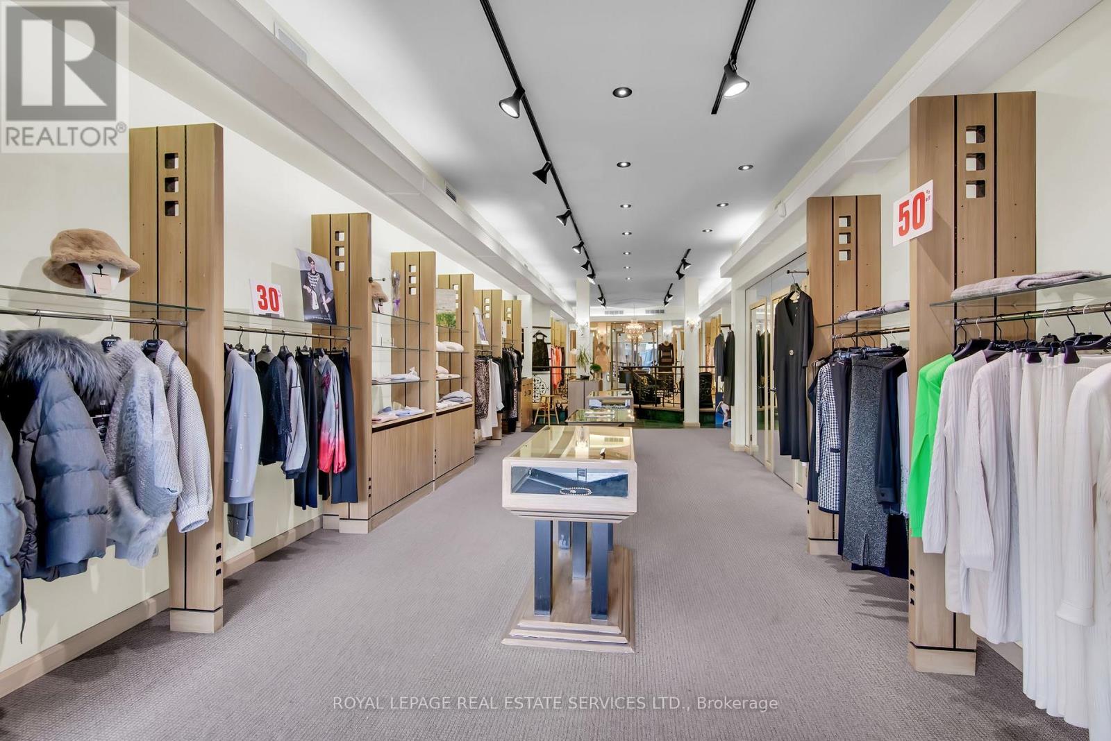 1232 St Clair Avenue W, Toronto, Ontario  M6E 1B7 - Photo 2 - W12562646