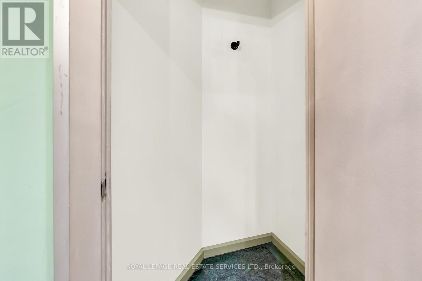 1232 St Clair Avenue W, Toronto, Ontario  M6E 1B7 - Photo 22 - W12562646