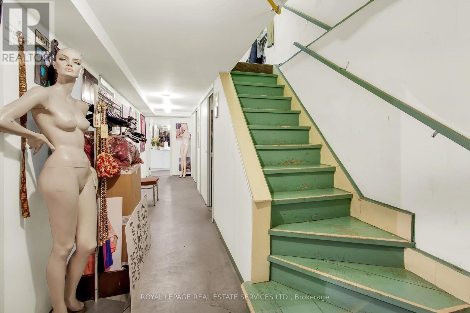 1232 St Clair Avenue W, Toronto, Ontario  M6E 1B7 - Photo 24 - W12562646