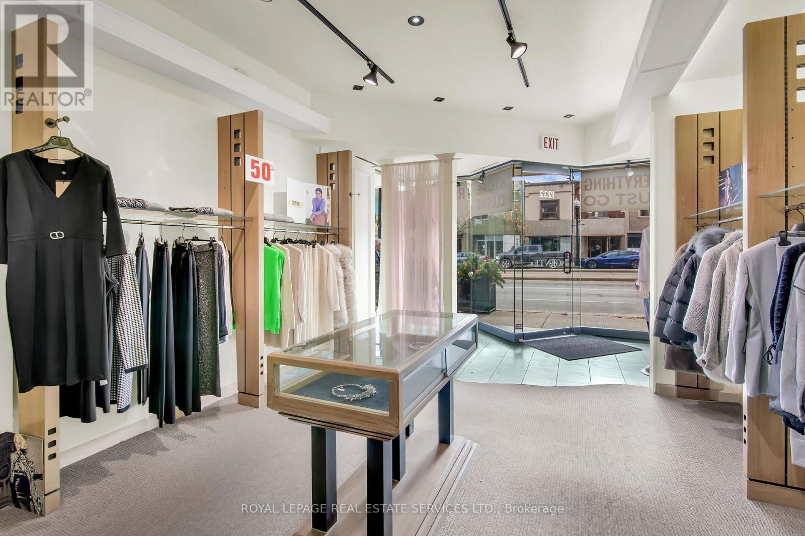 1232 St Clair Avenue W, Toronto, Ontario  M6E 1B7 - Photo 7 - W12562646