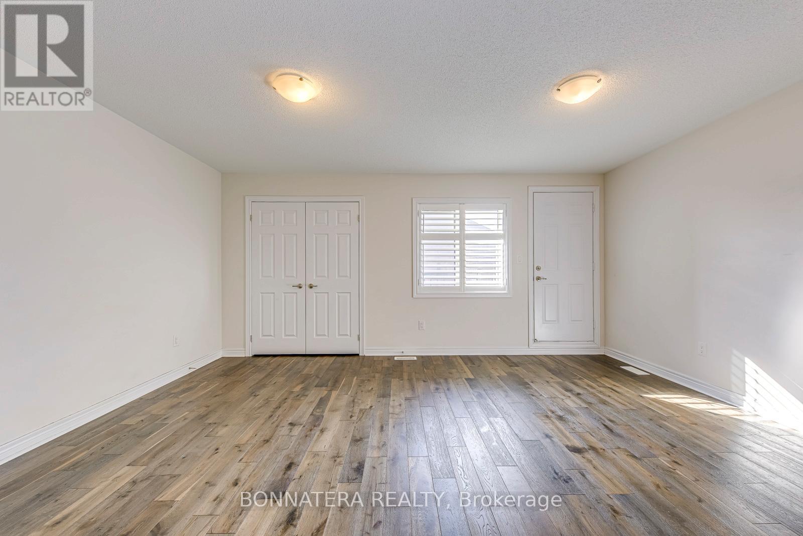 230 Jessie Caverhill Pass, Oakville, Ontario  L6M 0Z6 - Photo 42 - W12562676