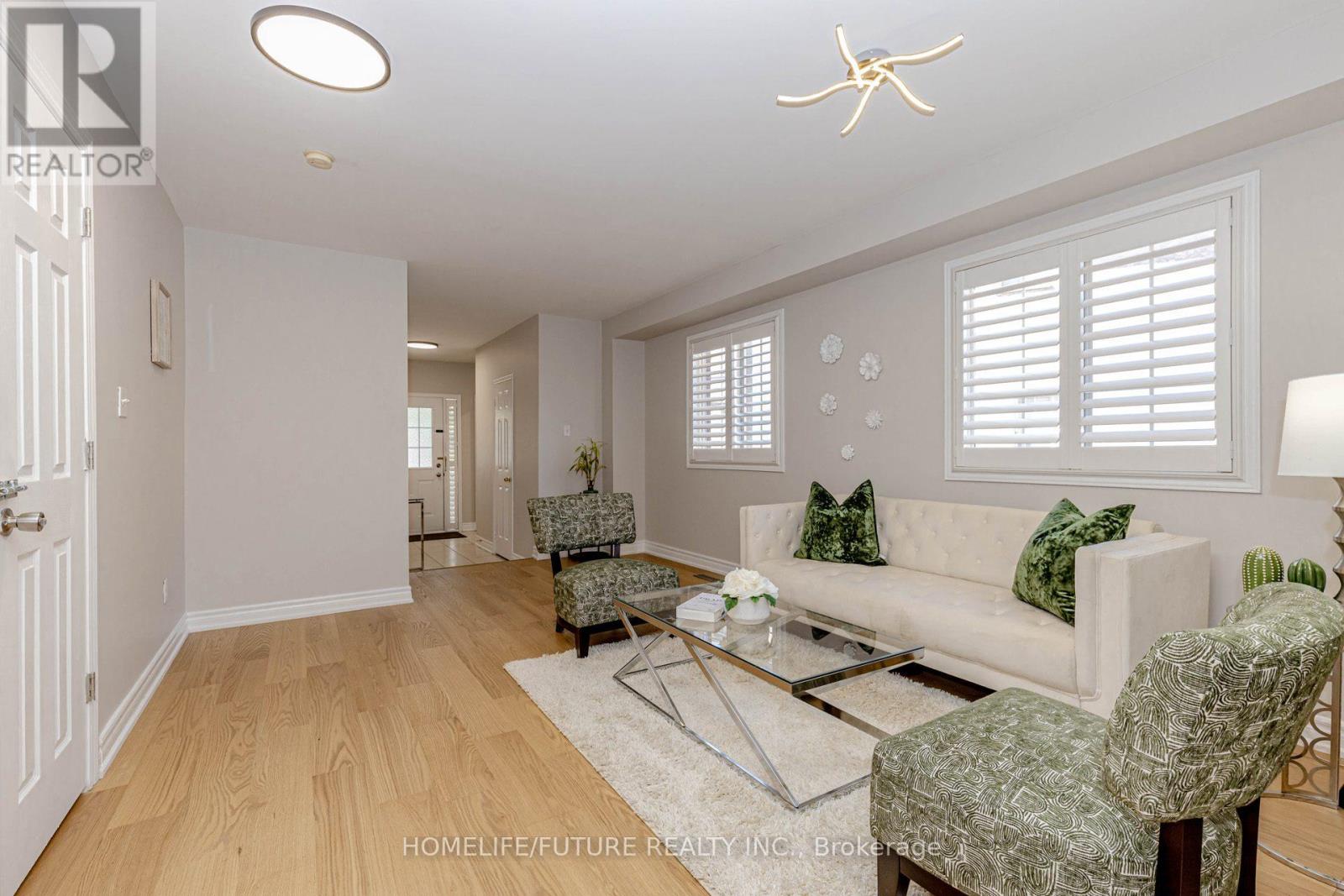 137 Zia Dodda Crescent, Brampton, Ontario  L6P 1J3 - Photo 7 - W12562680