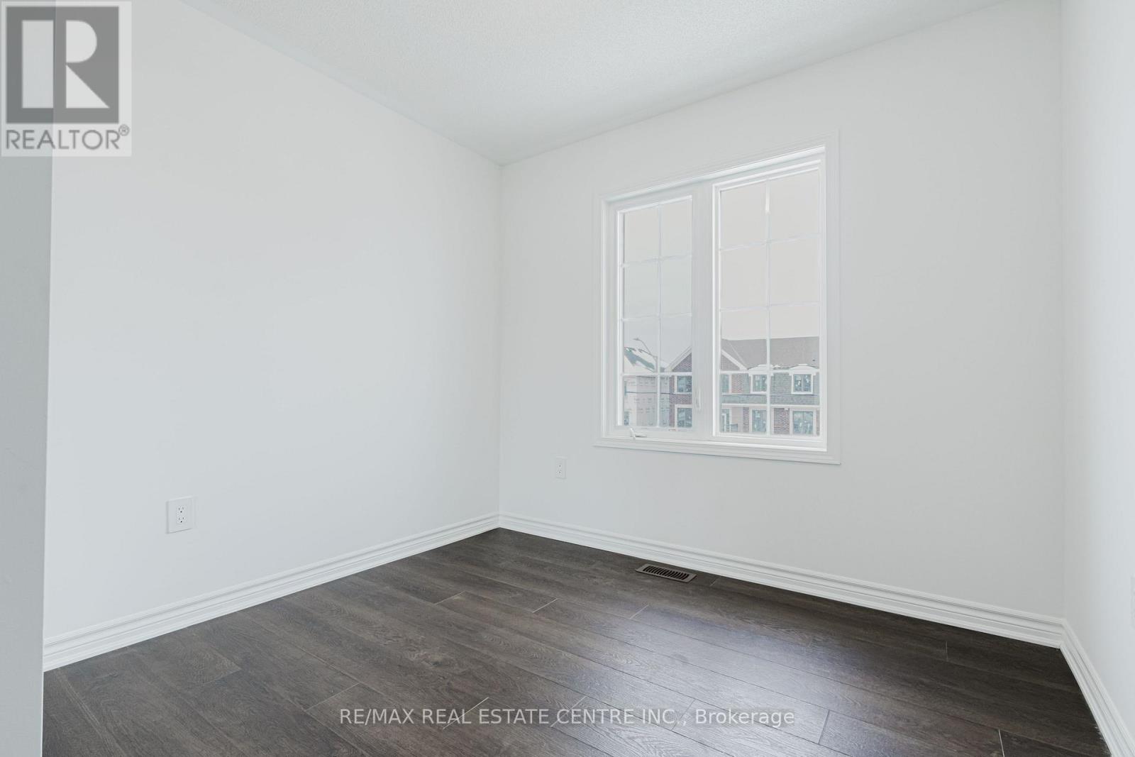 34 Bellasera Way, Caledon, Ontario  L7C 4P1 - Photo 31 - W12562686