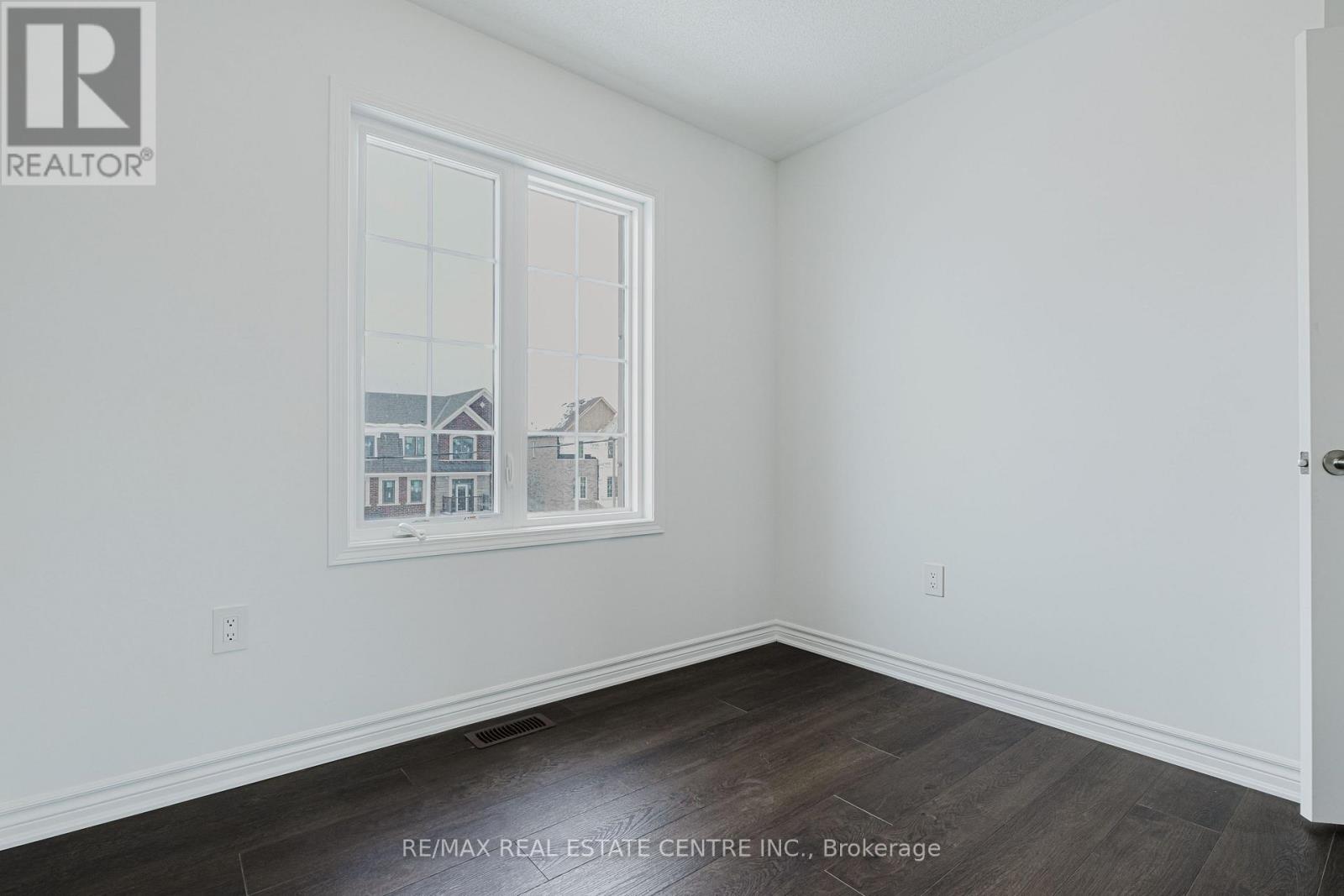 34 Bellasera Way, Caledon, Ontario  L7C 4P1 - Photo 32 - W12562686