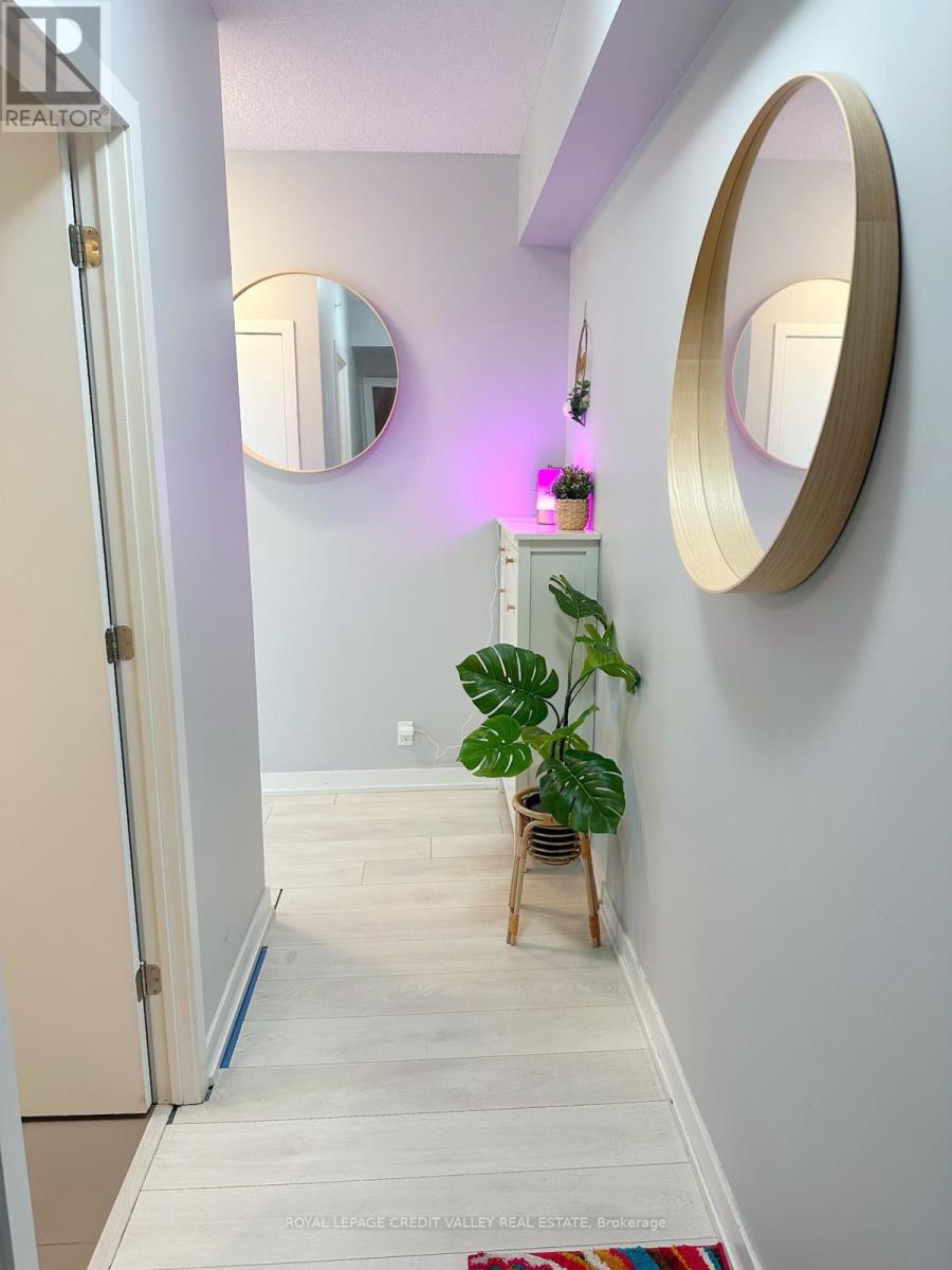 3607 - 2200 Lake Shore Boulevard W, Toronto, Ontario  M8V 1A4 - Photo 3 - W12562704