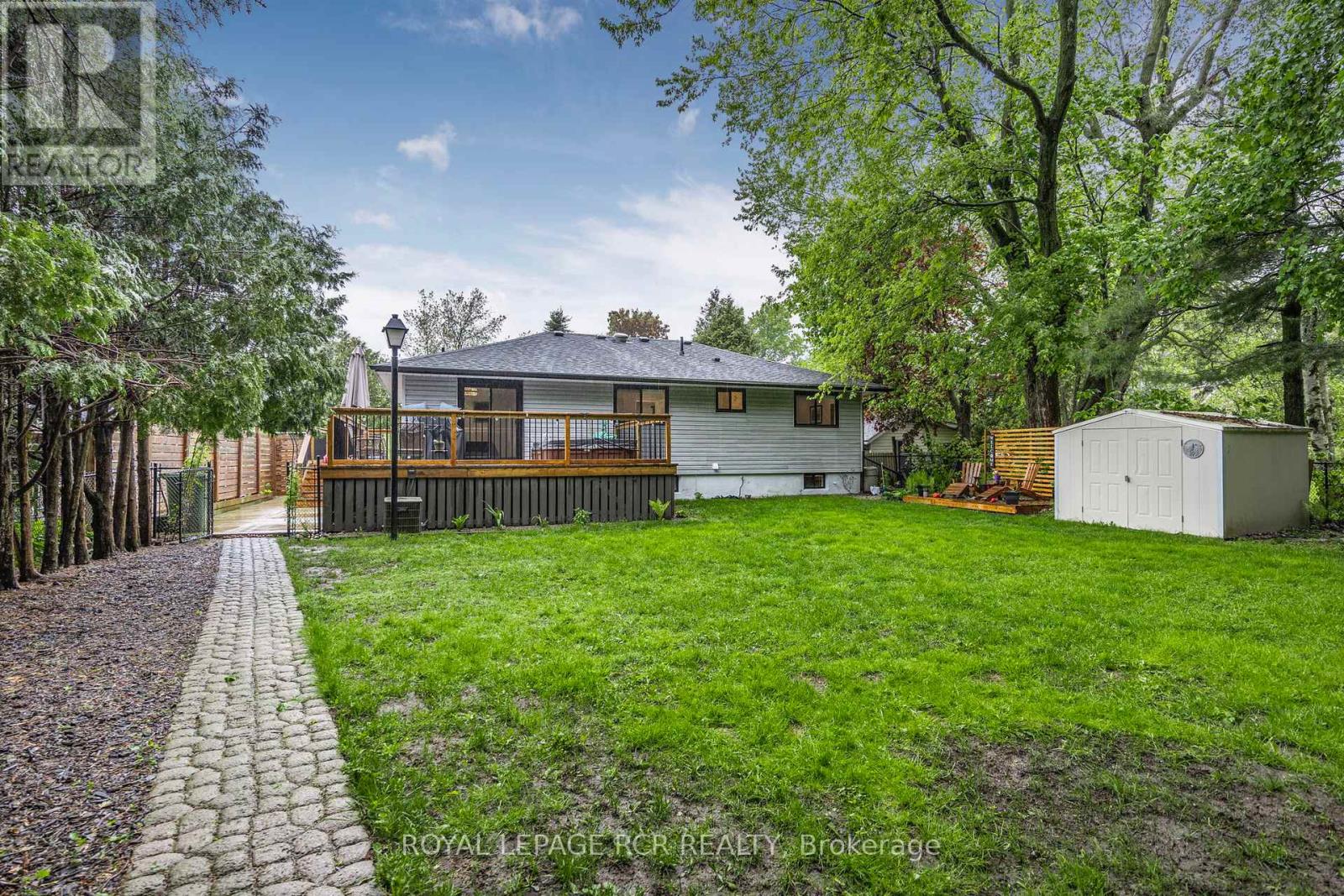 61 William Street E, Caledon, Ontario  L7K 1N7 - Photo 28 - W12562706