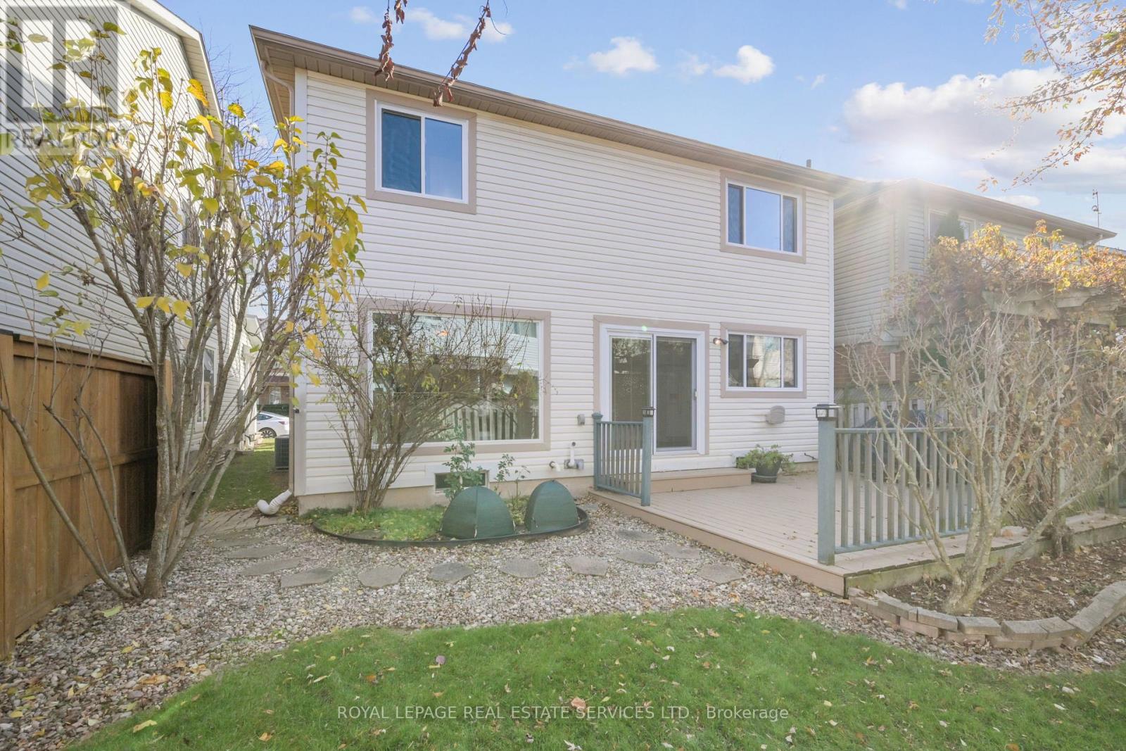 5025 Marjan Lane, Burlington, Ontario  L7L 6H9 - Photo 34 - W12562788