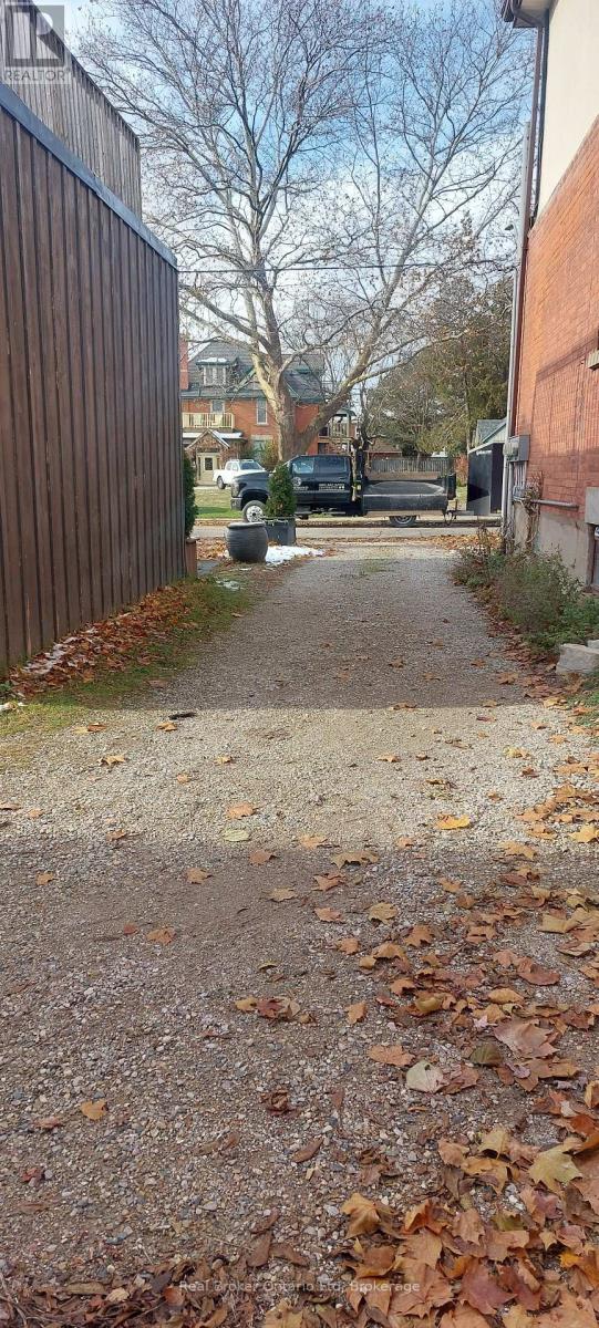 236 Ontario Street, Stratford, Ontario  N5A 3H5 - Photo 6 - X12562896