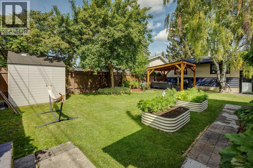 1403 107 Avenue Sw, Calgary, Alberta  T2W 0C1 - Photo 43 - A2240533