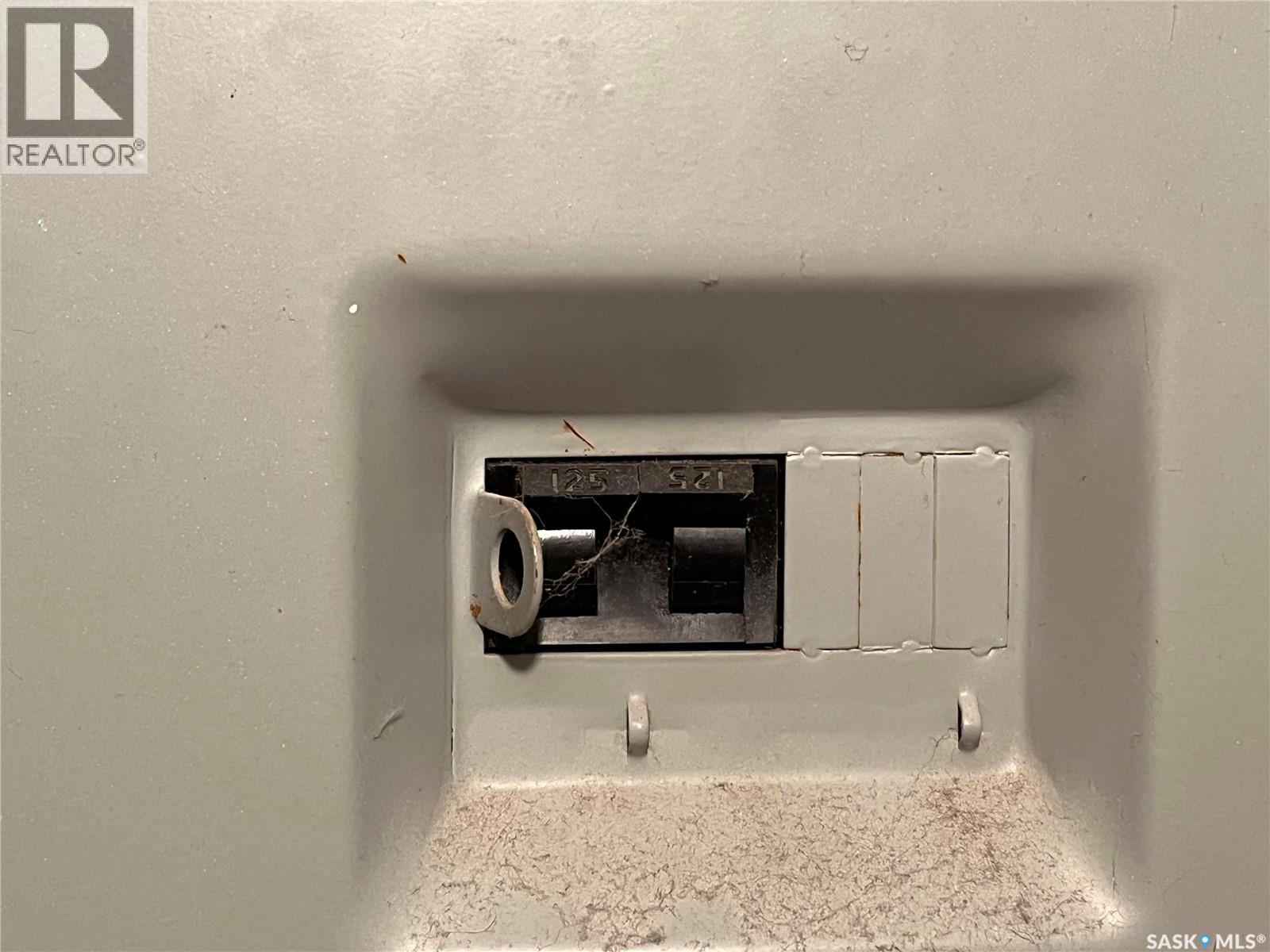 128 1st Avenue S, Coronach, Saskatchewan  S0H 0Z0 - Photo 33 - SK018048