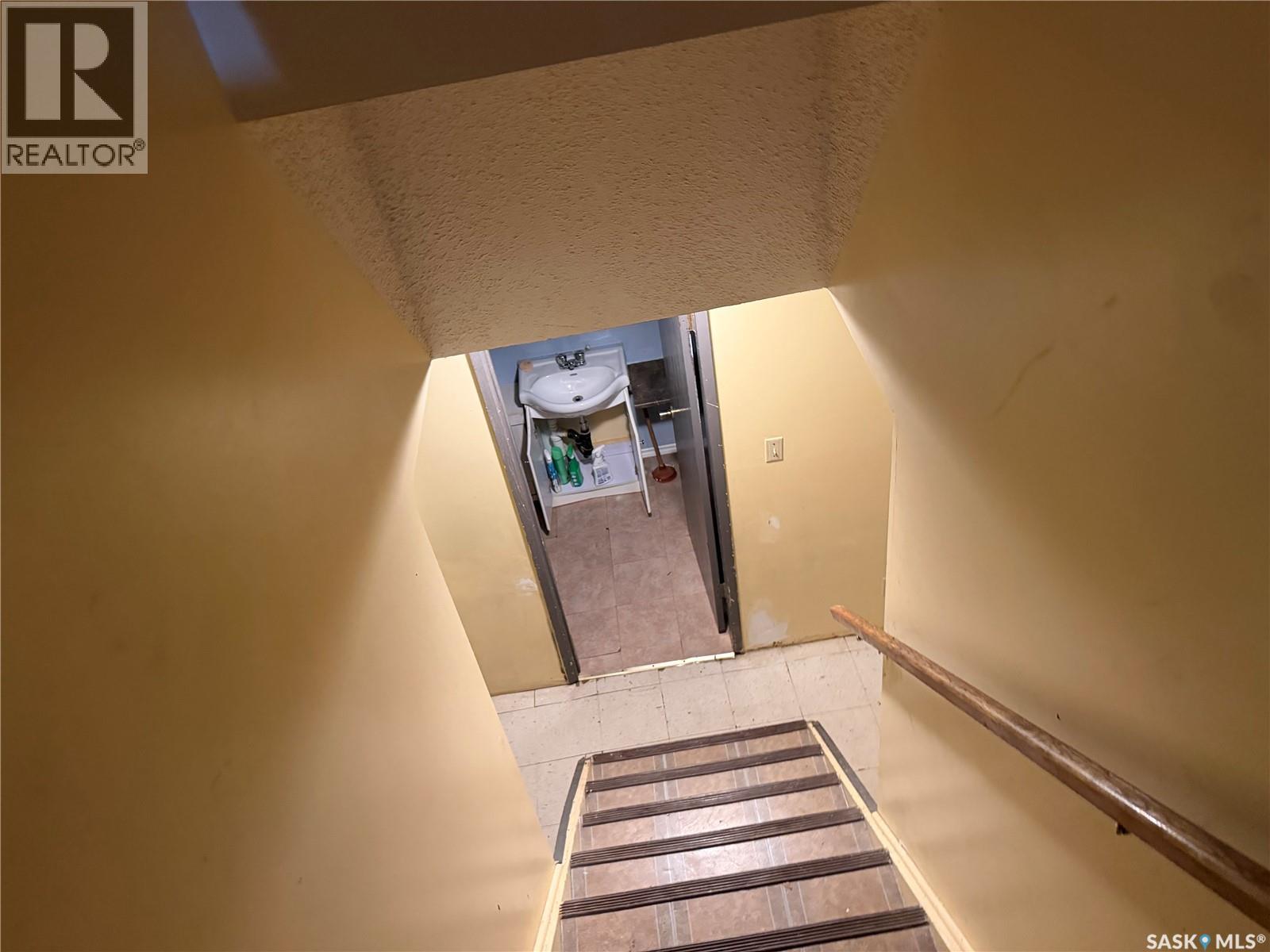 128 1st Avenue S, Coronach, Saskatchewan  S0H 0Z0 - Photo 7 - SK018048