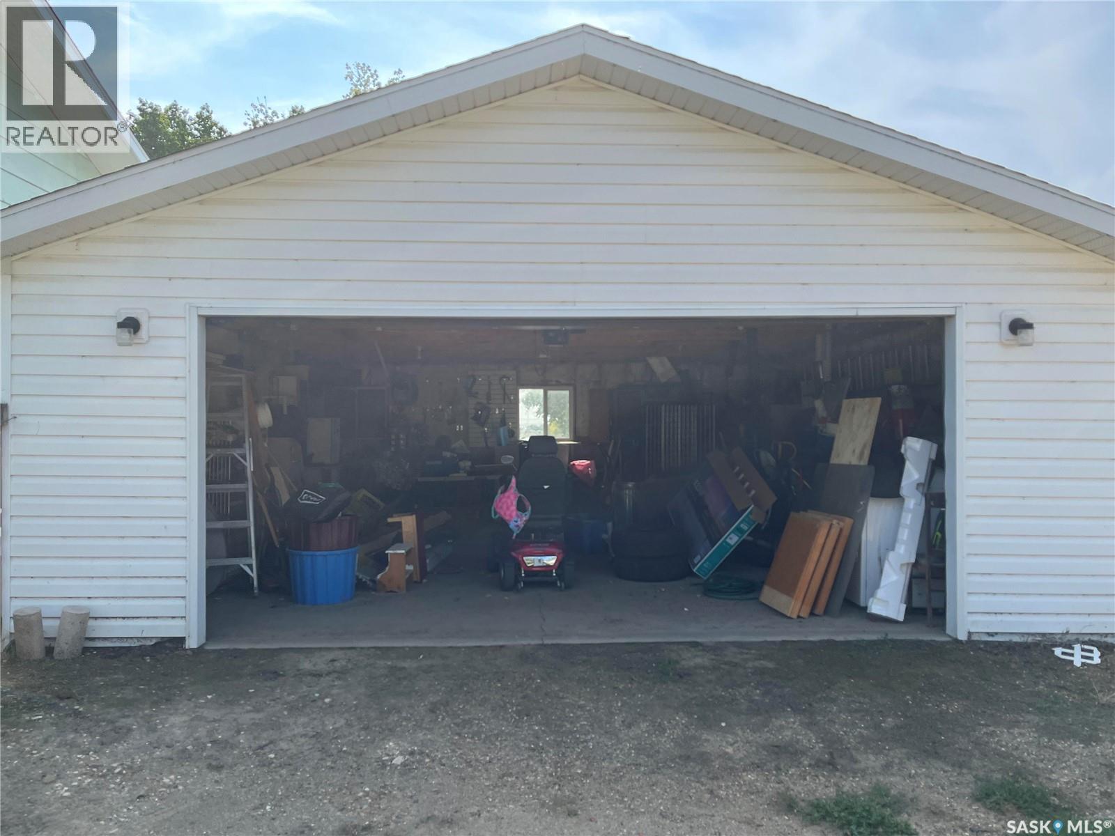 128 1st Avenue S, Coronach, Saskatchewan  S0H 0Z0 - Photo 29 - SK018048