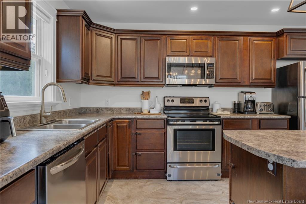 1820 Sandy Point Road, Saint John, New Brunswick  E2K 5E9 - Photo 16 - NB129937